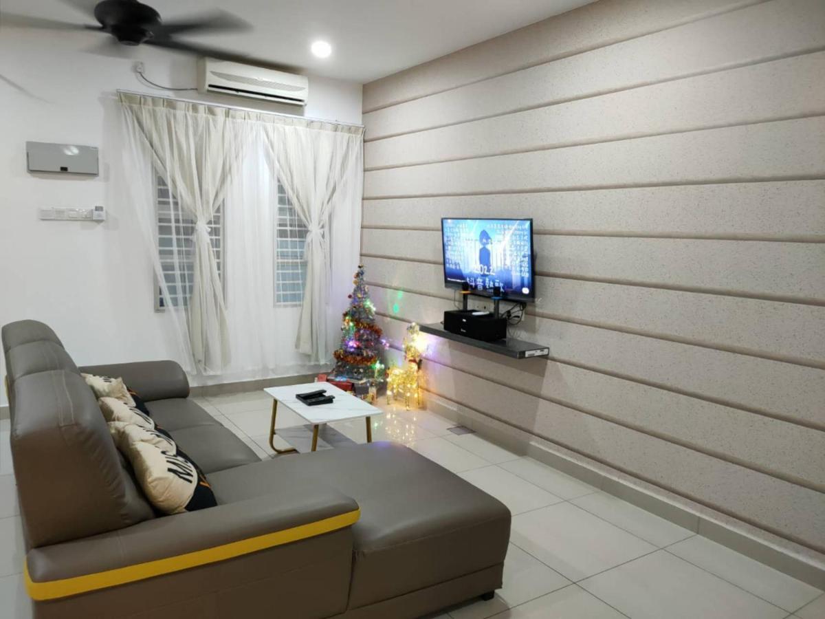 Setia Home Sitiawan Ktv 12+4 Pax ภายนอก รูปภาพ
